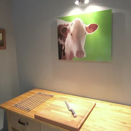 Spacious Family Villa, Offagne